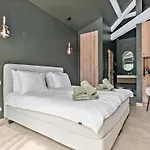 Villa Dolce C7 *